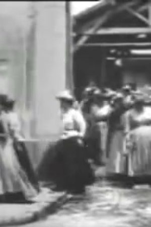 La sortie de l'usine Lumière à Lyon
